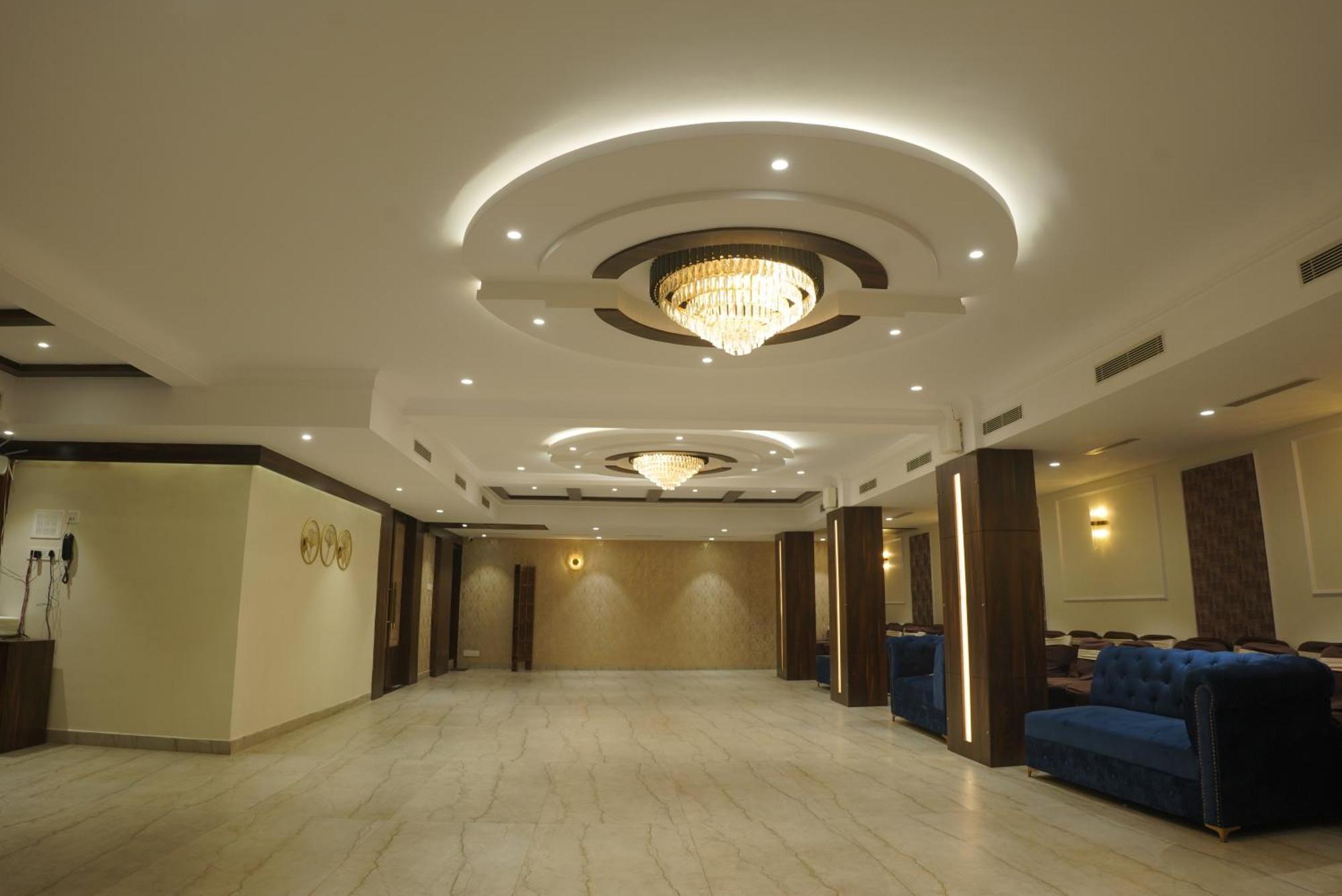 The Pride Hotel จัมเชดปูร์ ภายนอก รูปภาพ